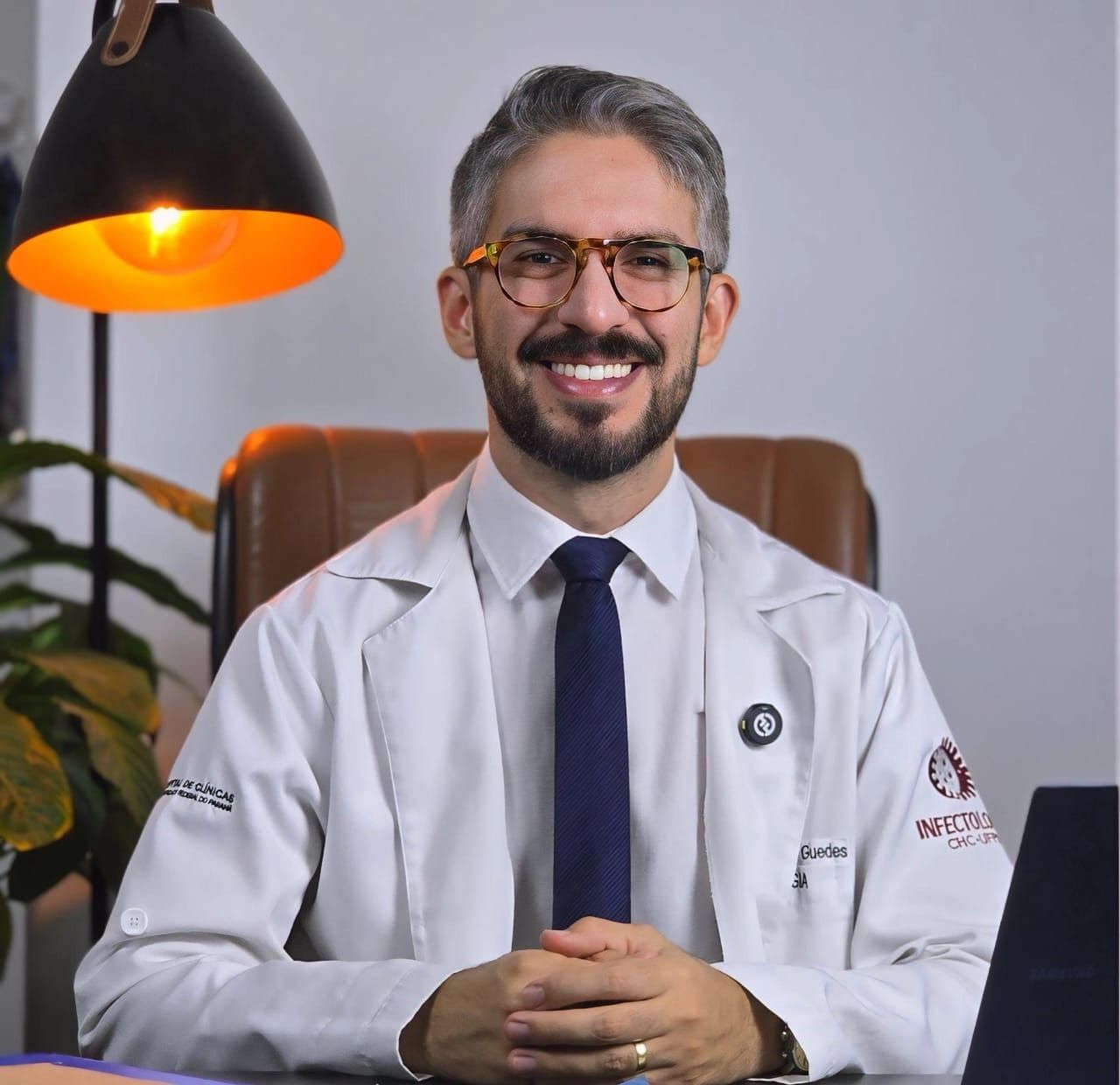 Dr. Gilberto